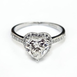 ANEL MOISSANITE SOLITÁRIO CORAÇÃO