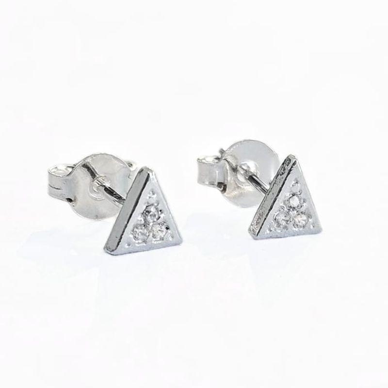 BRINCO TRIANGULO CRAVE